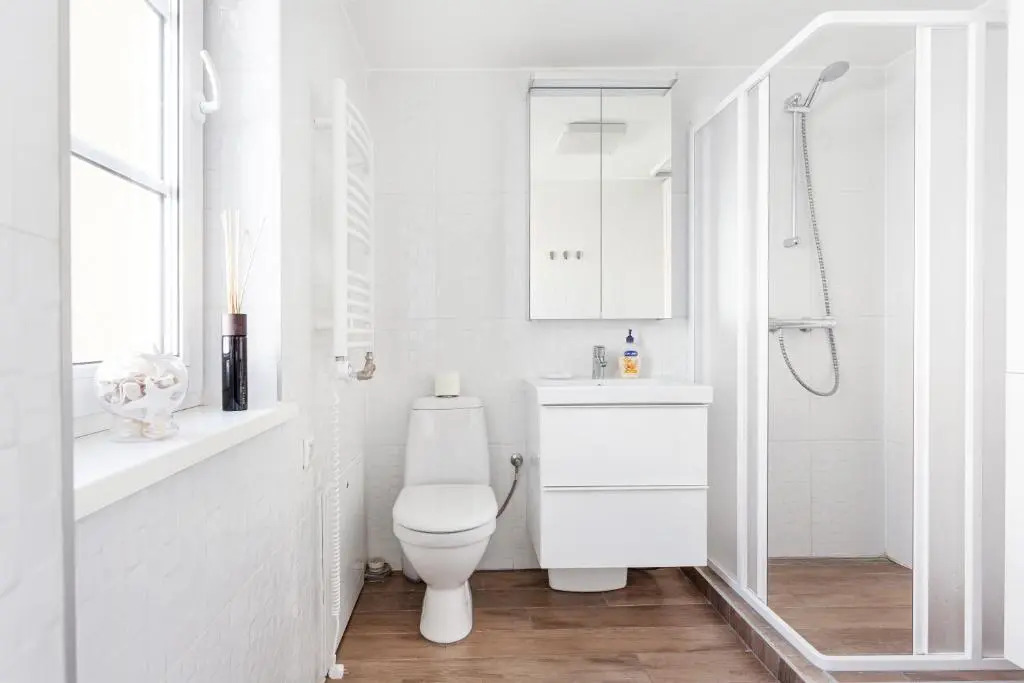 3 Bedroom Apartment 24h self check in, free parking, Ac, fireplace