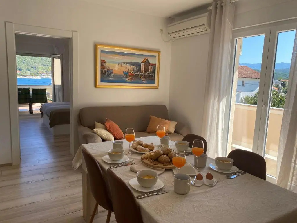 Apartments Poljak