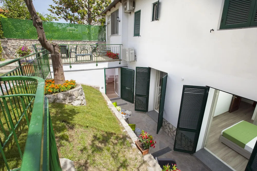 G&G Sorrento Apartments