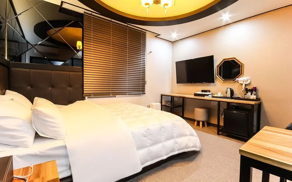 Samcheonpo Comodo motel