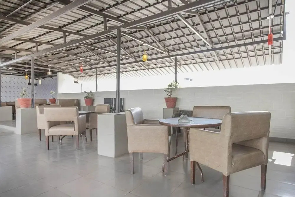 Kp Suits by OYO Rooms