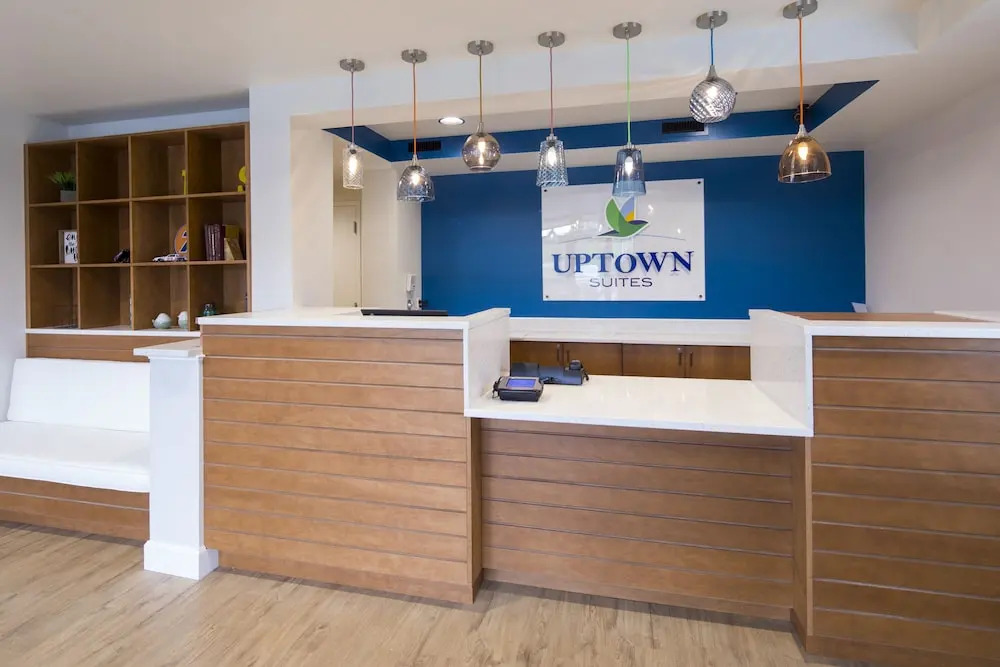 Uptown Suites Extended Stay Tampa FL - Riverview