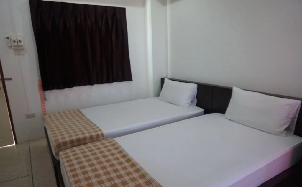 Guy Residence