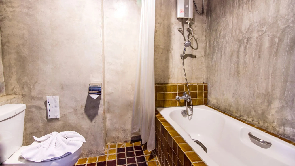 B2 Mahidol Boutique & Budget Hotel