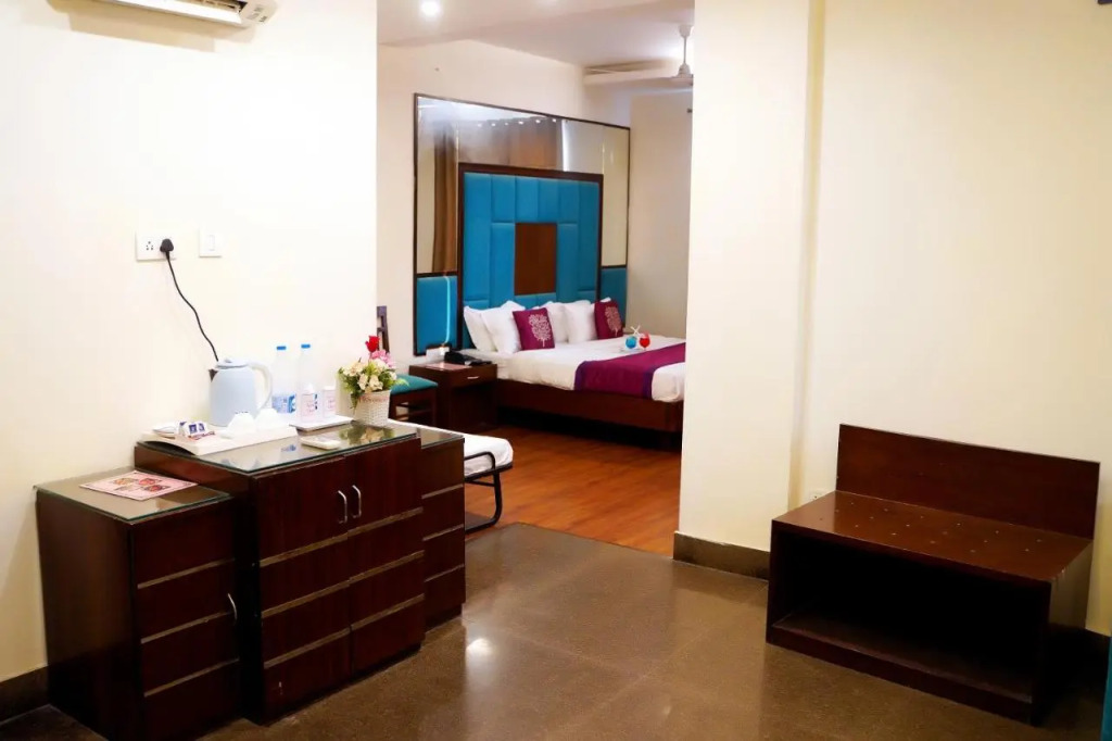 Hotel Classic Residency