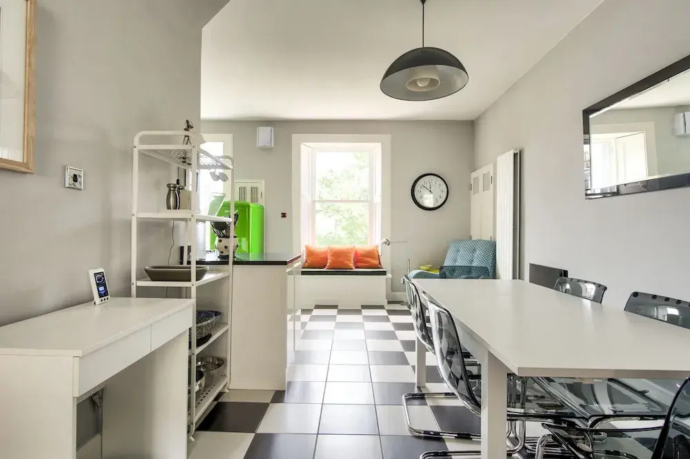 Maryfield Apartment