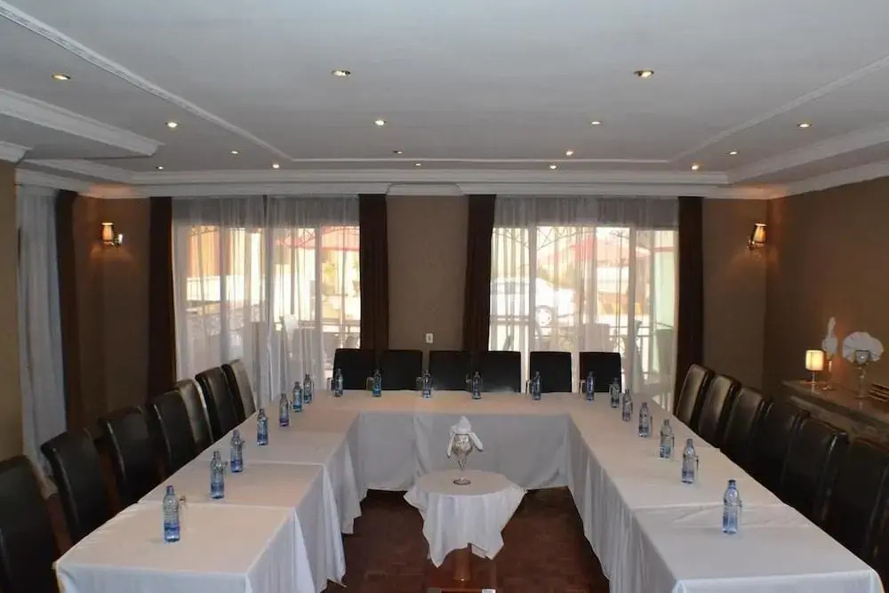 Fasil International Hotel