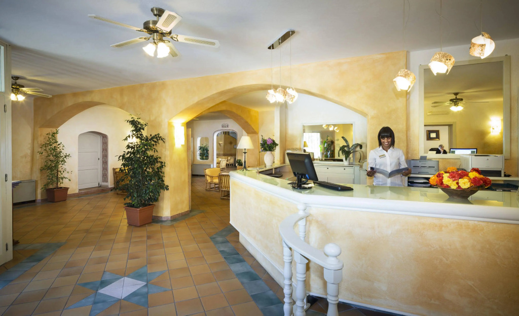 Hotel Rocce Sarde