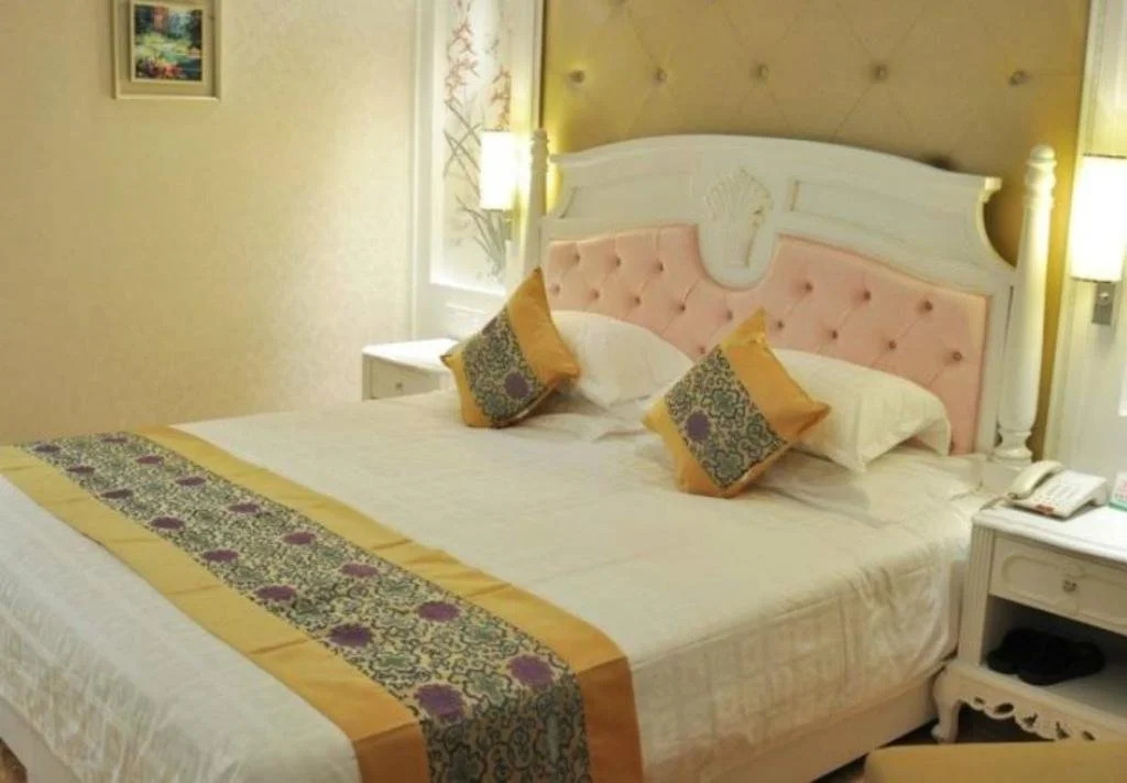 Triumph Palace Hotel