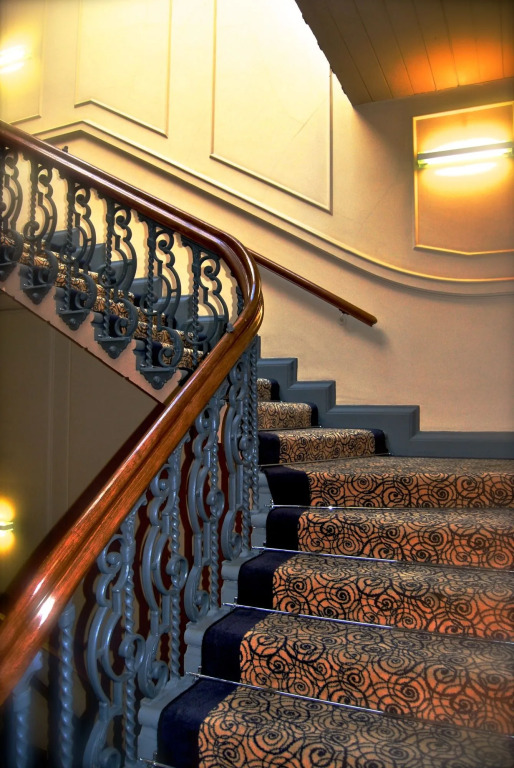 62 Castle Street Hotel