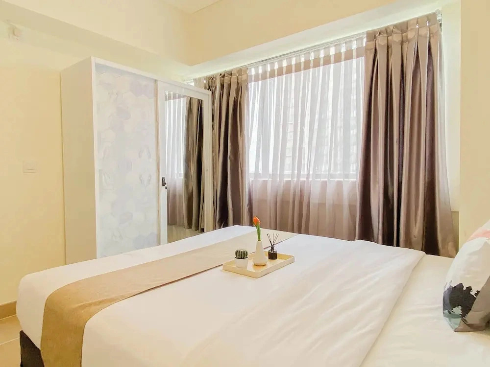 Serene Beige 2Br Space At Apartment Meikarta District 1