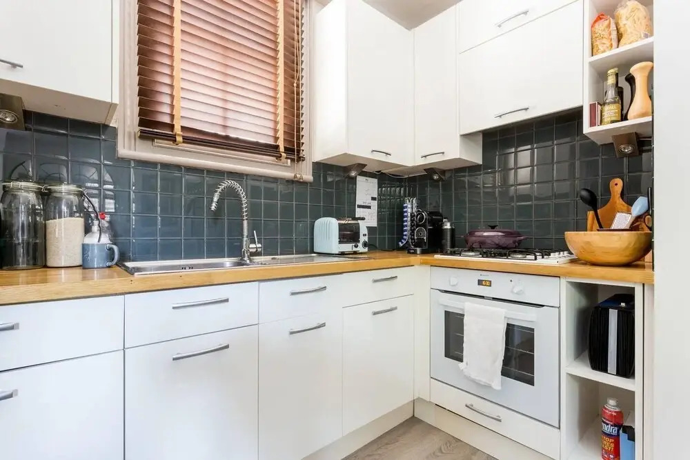 Delightful 2 bed Garden Flat in Shepherd's Bush