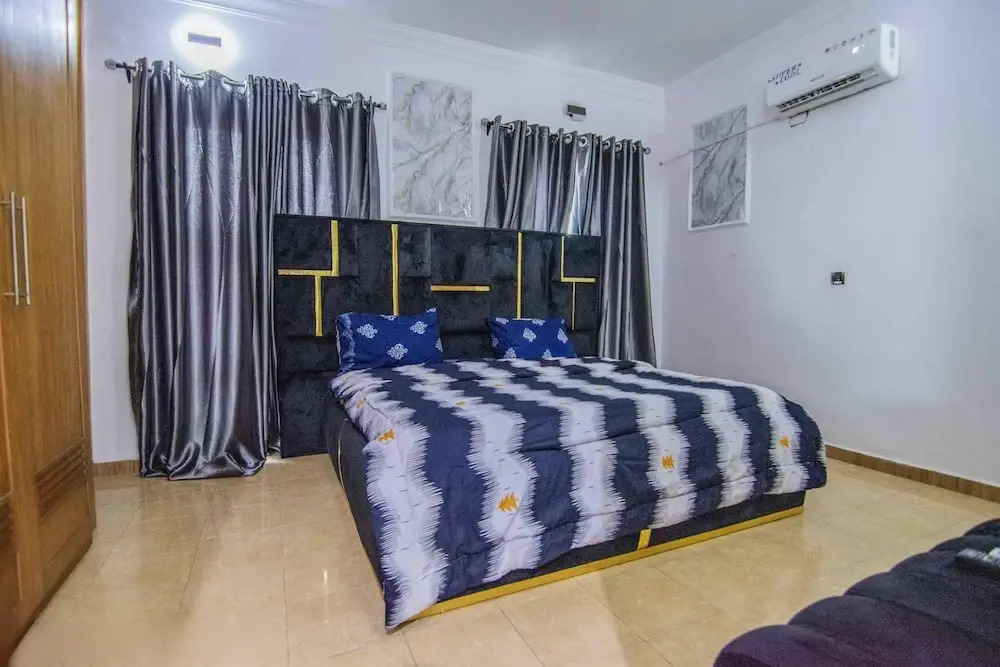 2 Bed Luxury Apartment in Oniru Vi Lagos