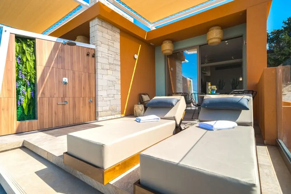 Oleas Suites 4 Moon