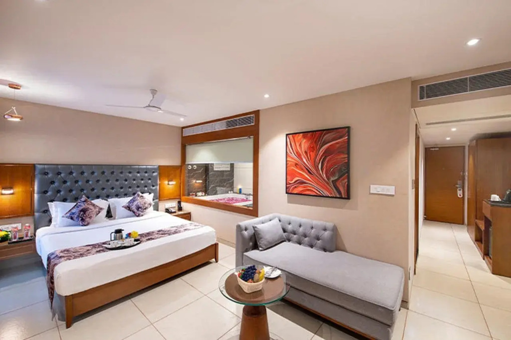 Parker Lords Eco Inn Ahmedabad