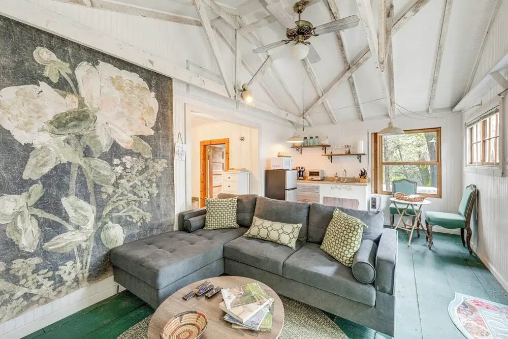 Serene Bass Lake Cabin Near Shopping & Dining!