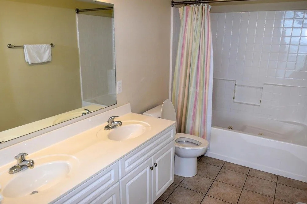Blue Water Keyes 706 - 3 Br Condo