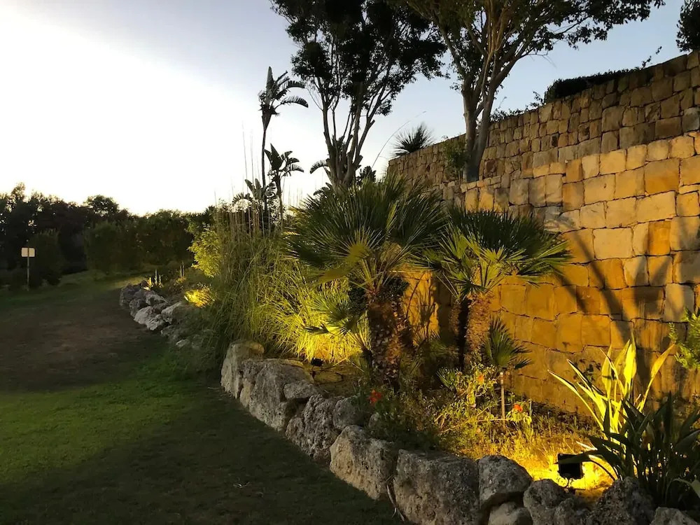 Palm Tree Golf Retreat