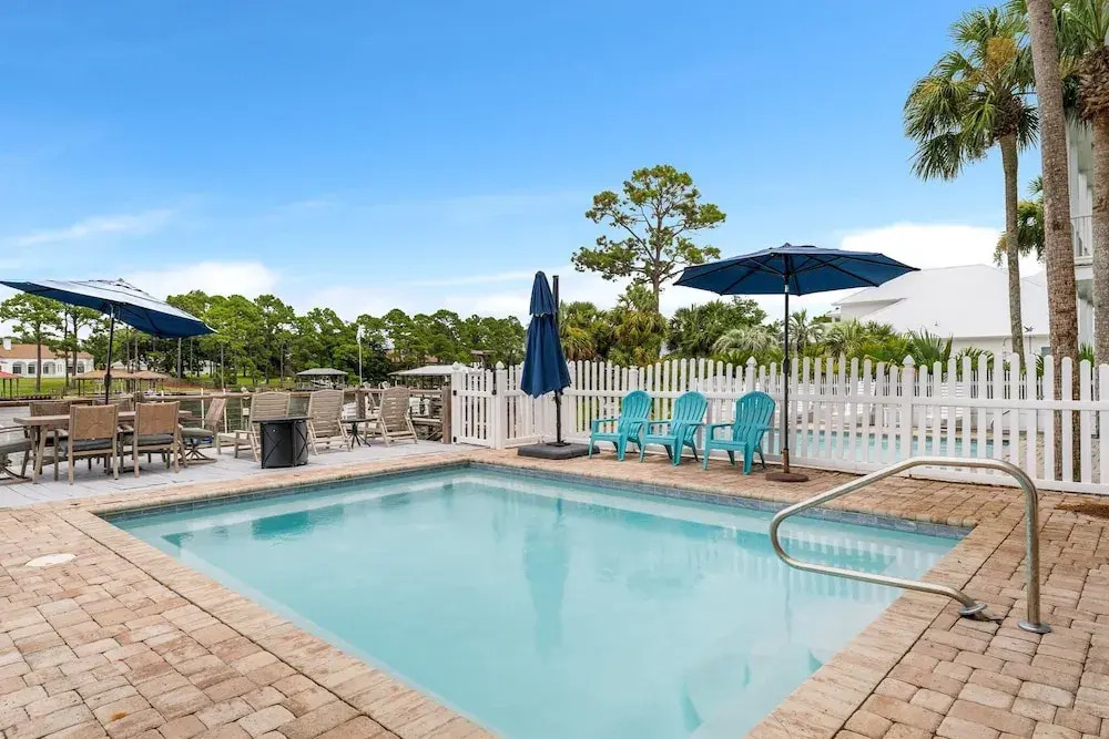Beach Bay Getaway! Bayfront 4BR 4BA House Sleeps 12 Private Pool Boat Dock