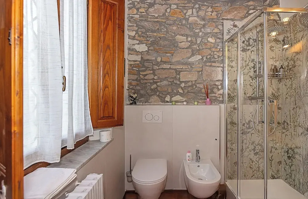 B&B Toringo