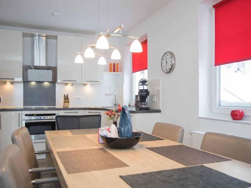 Bright Flat in Neuastenberg With Terrace