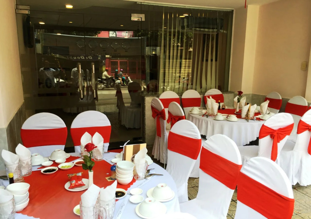 Van Khang Hotel