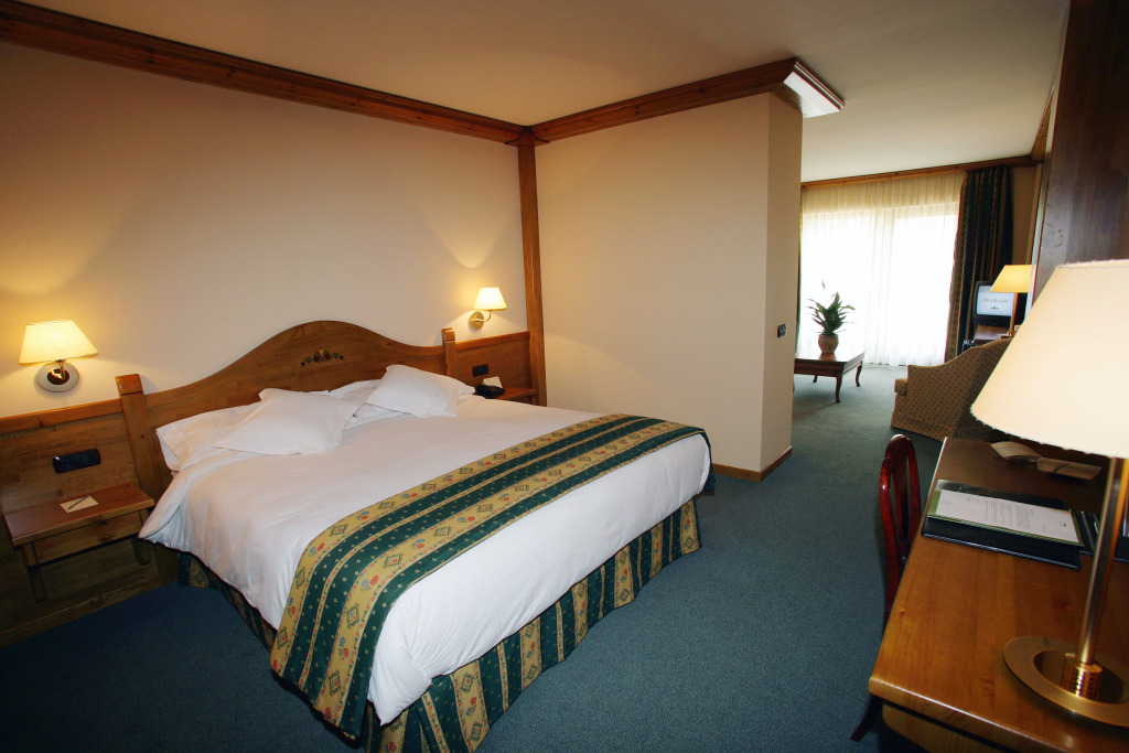 Sport Hotel Village