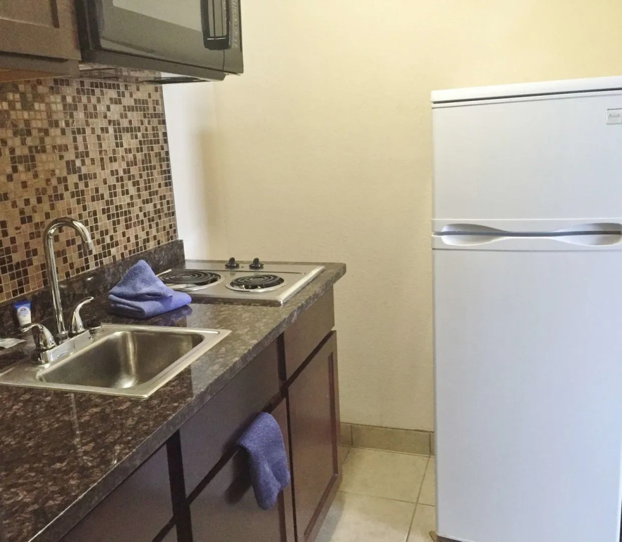 Americas Best Value Inn Romulus/Detroit Airport