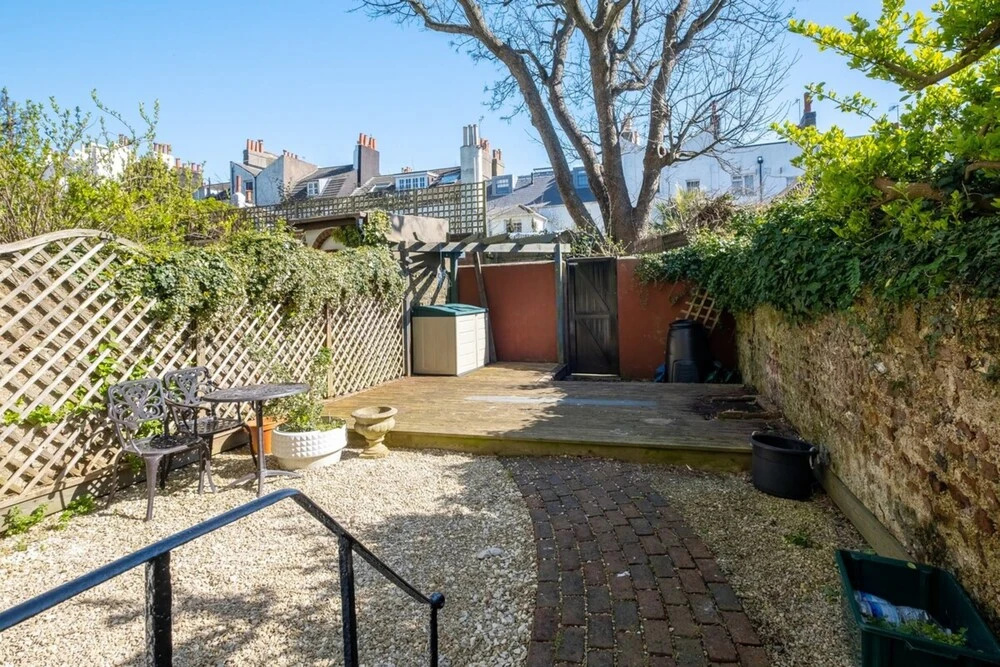 Bright City Centre Flat With Sea 2 Mins Away