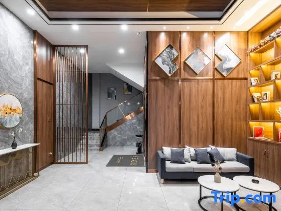 Qishu Business Hotel (Haikou No. 4 High School Division)