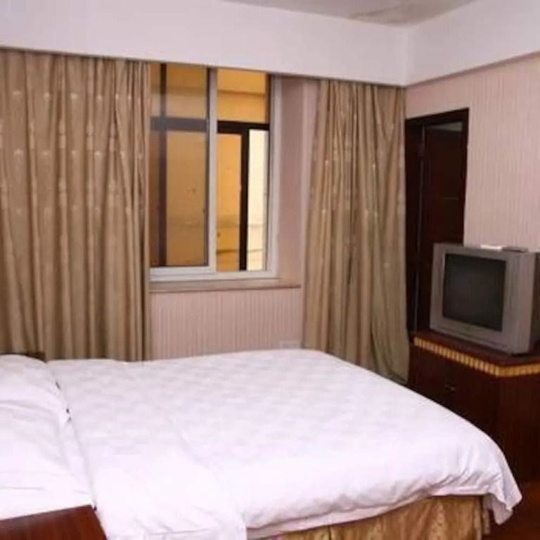 Mracle Hotel