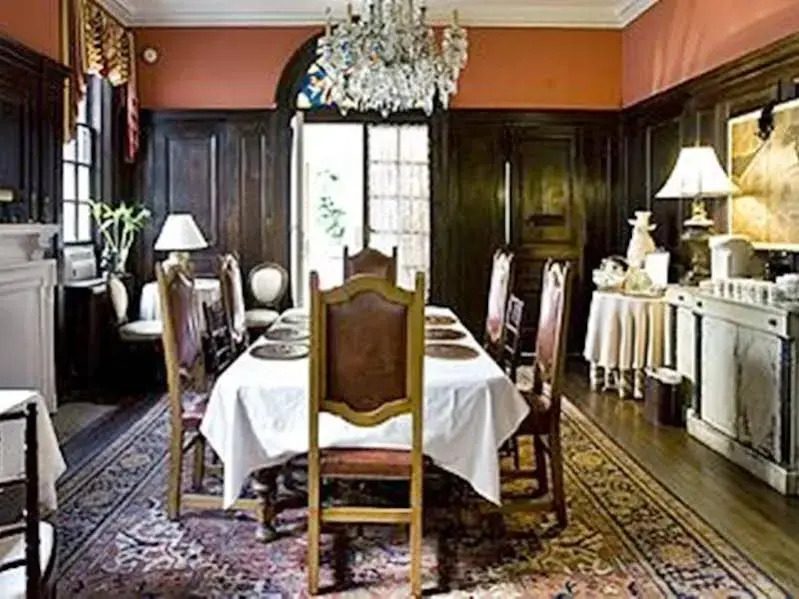 Taft Bridge Inn