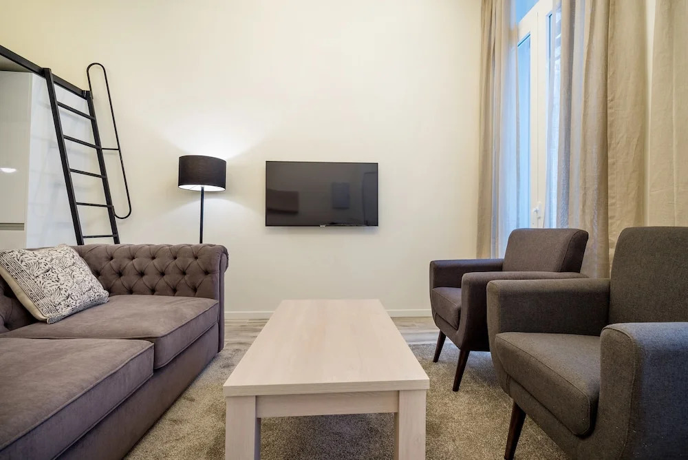 Apartamentos Velázquez