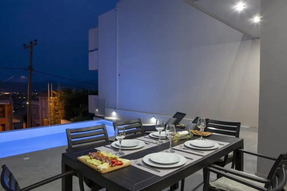 Aloft Luxury Villas Lefkada - Heated Pool