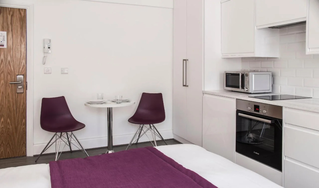 Smart Stay Swiss Cottage