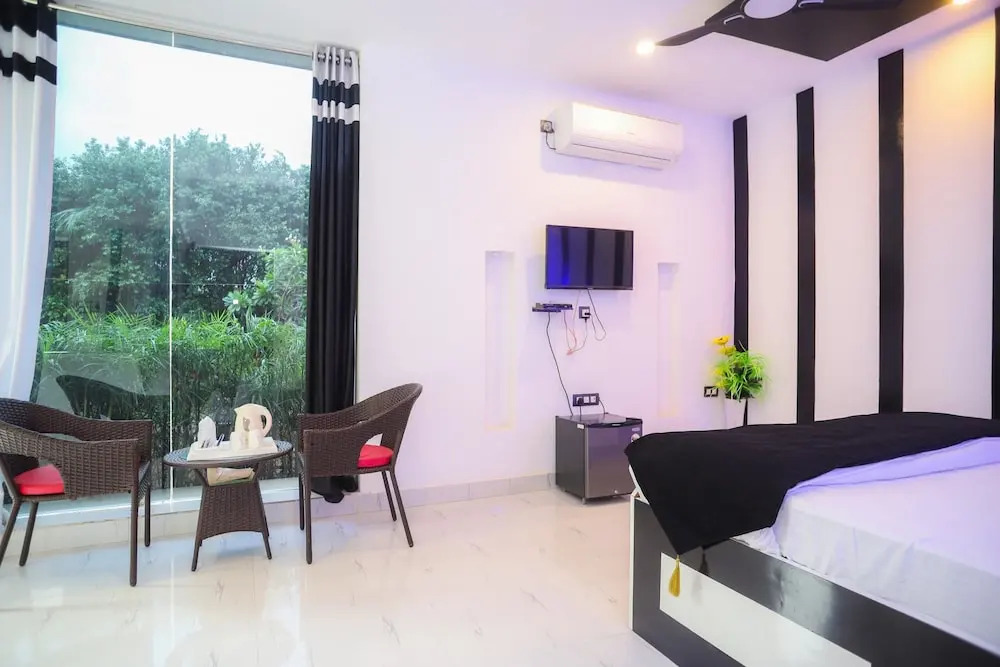 V Resorts Chambal Paradise Resort