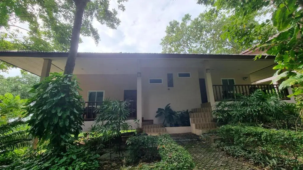 PawPaw Resort