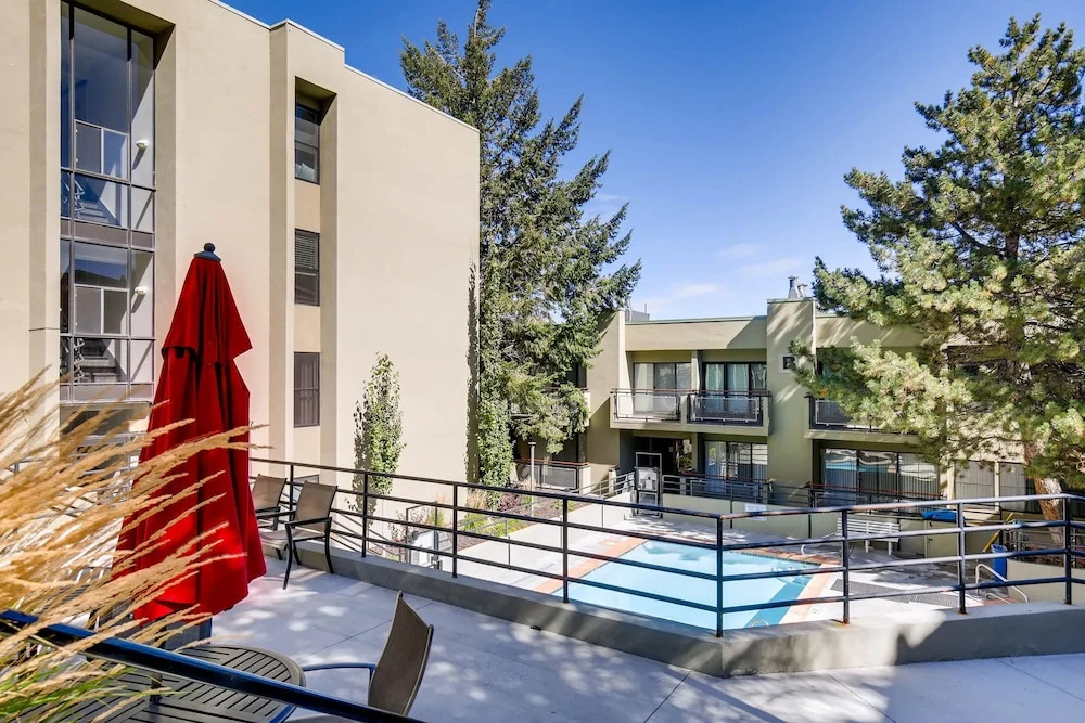 Edelweiss Haus 117 1 Bedroom Condo by RedAwning