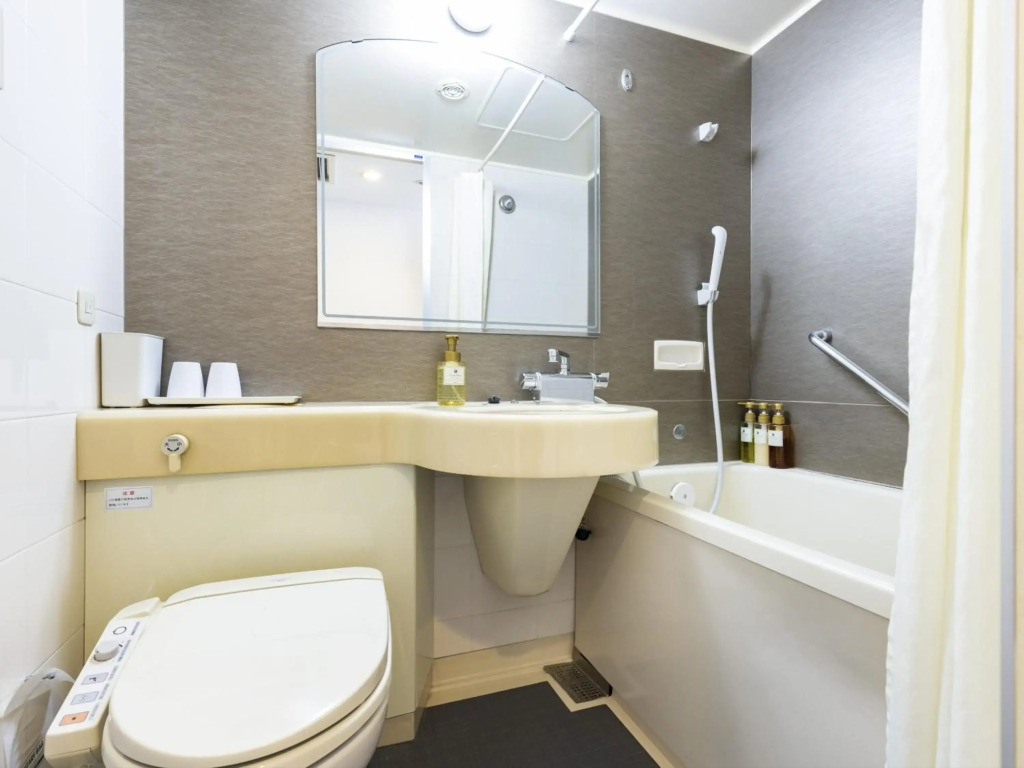 Ark Hotel Royal Fukuoka Tenjin -ROUTE INN HOTELS