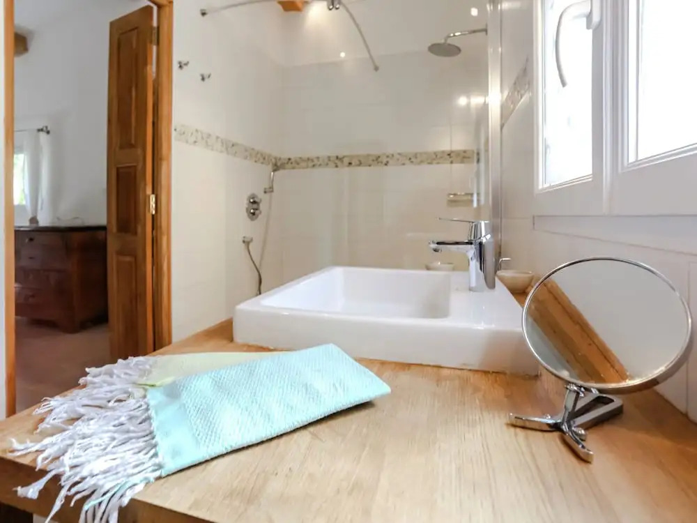 Cozy Holiday Home in Grimaud with Beach Near