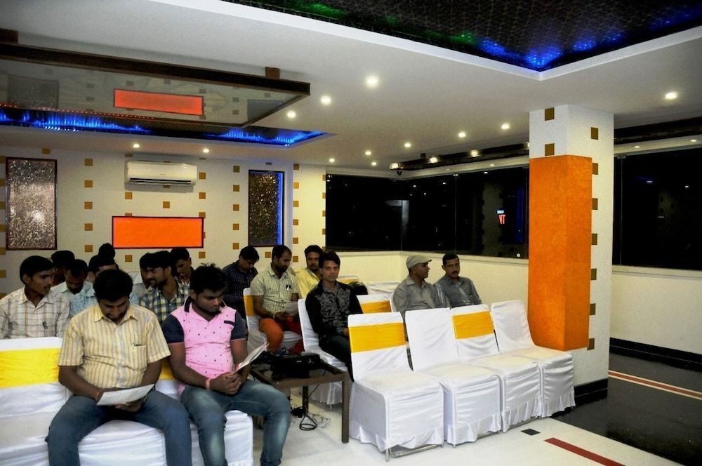 Hotel Rock land By Tuma Hotels