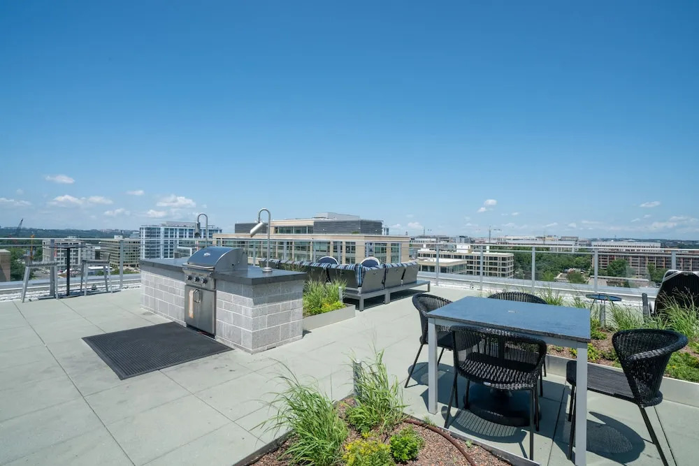 SoBe Waterfront Apartments