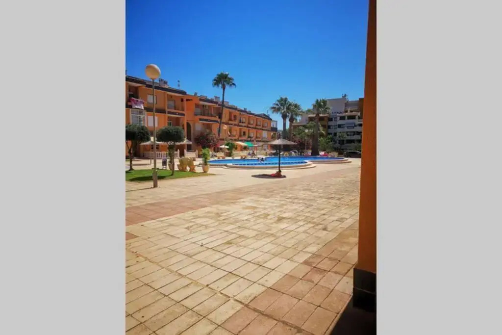 Don Quijote Punta Prima by Villas&You