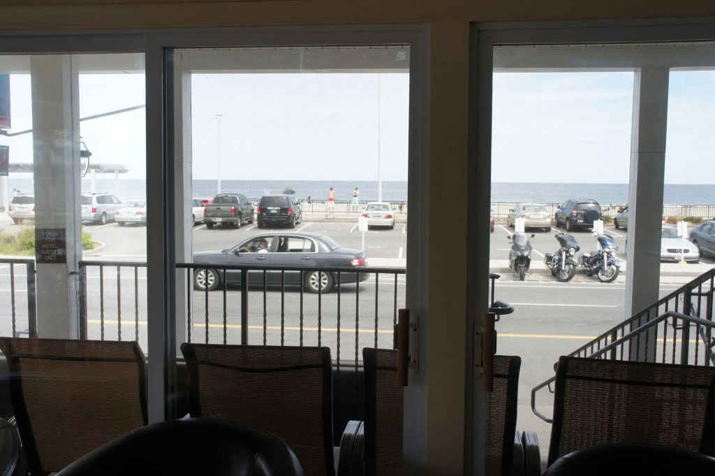 Hillcrest Inn