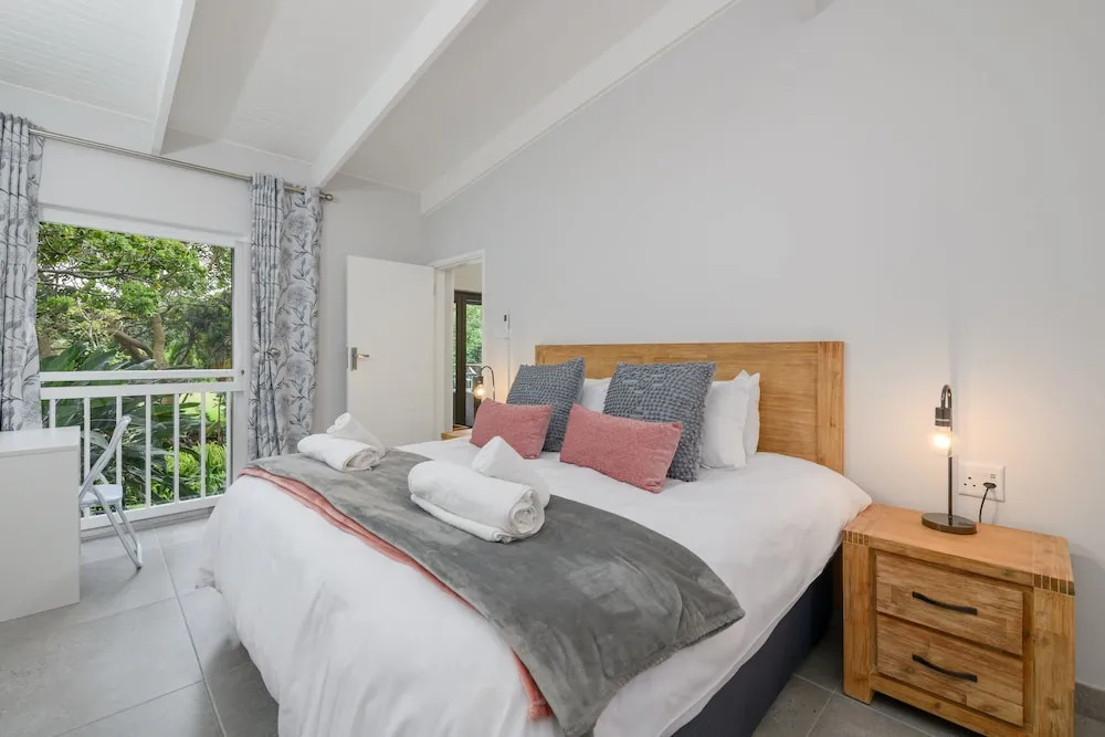 San Lameer Villa Rentals 2603