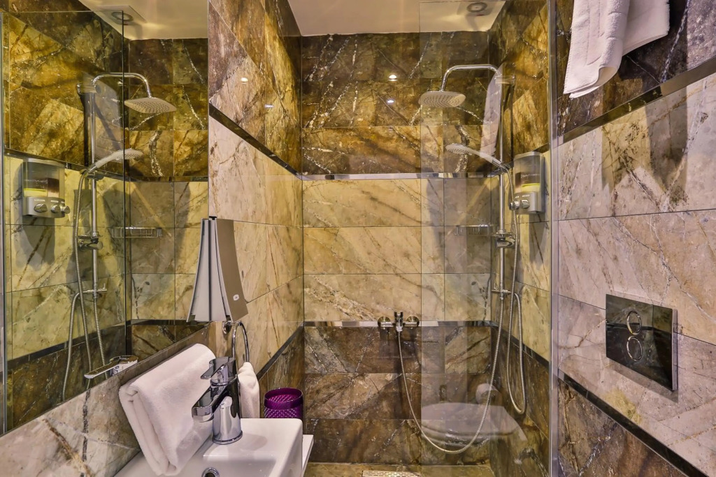 Bellezza Hotel