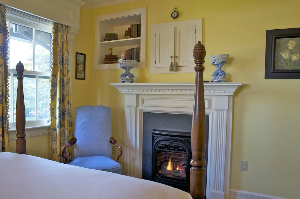 Hilltop Inn