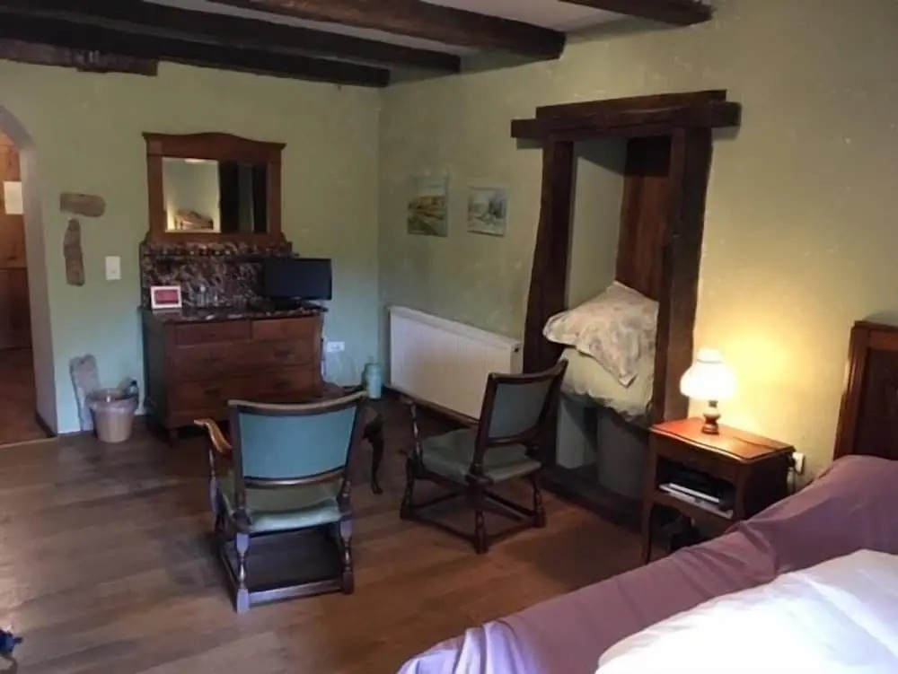 Chambres dHotes Les Hirondelles