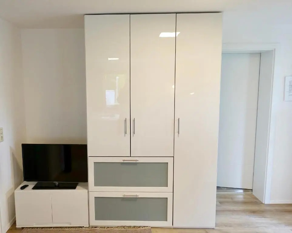 Ferienwohnung #4 mit Terrasse in zentraler dennoch ruhiger Lage - Stadtbus vor der Tür!