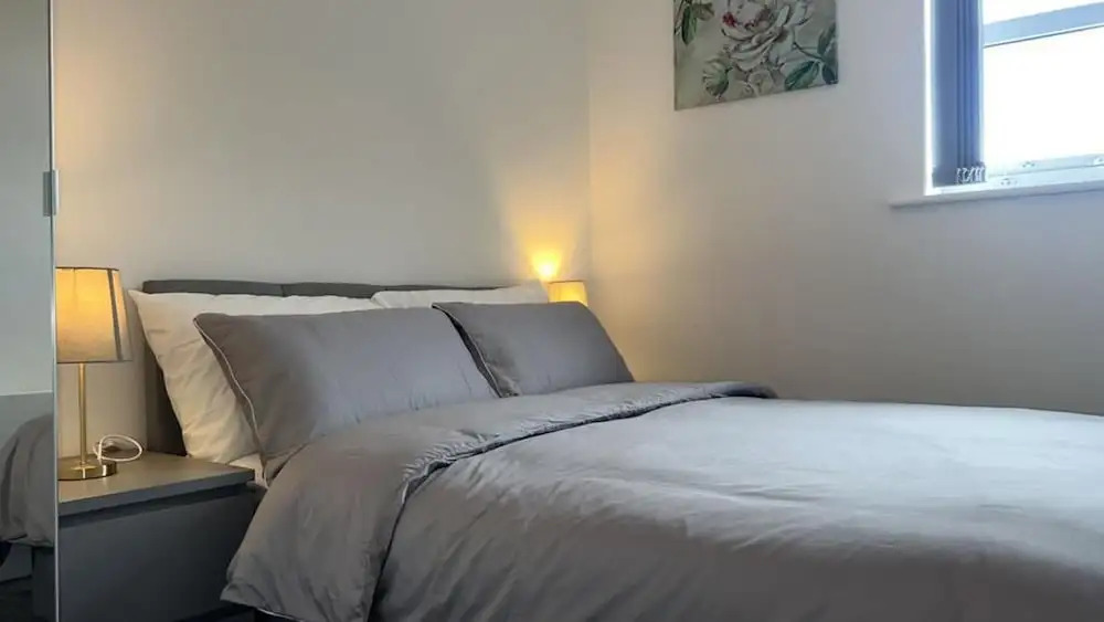 Beautiful 1-bed Apartment in Tipton